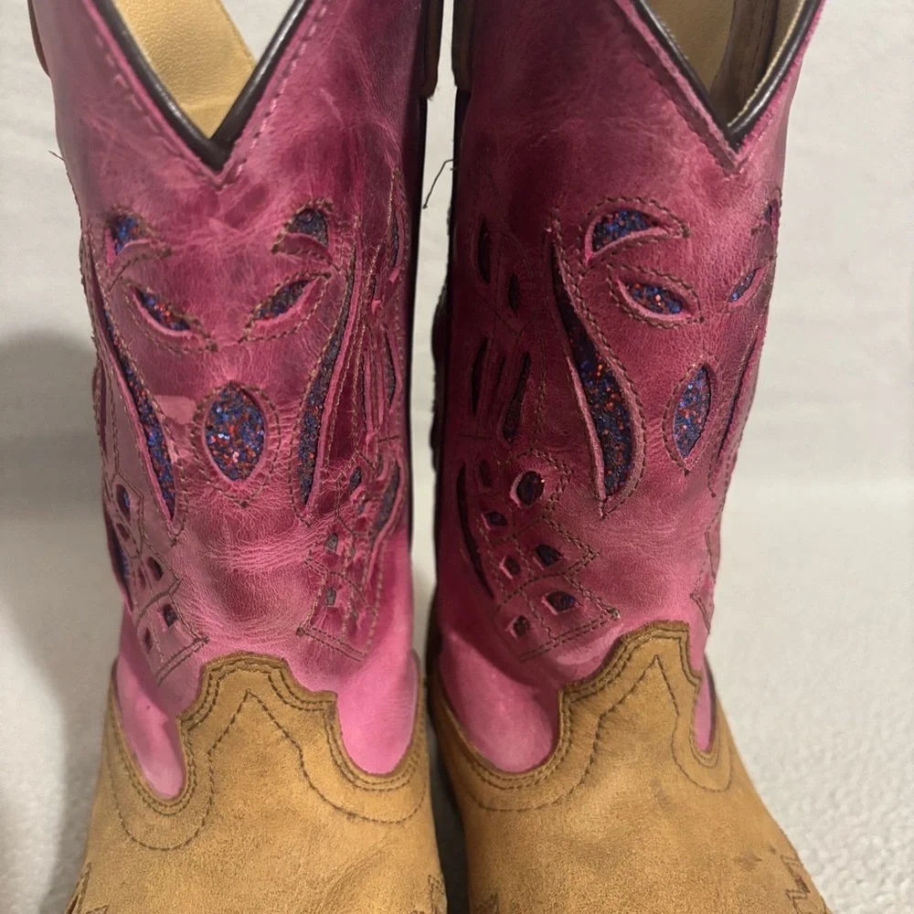 Shyanne Pink and Tan Western Chloe Glitter Boots Square Toe Size 5 D